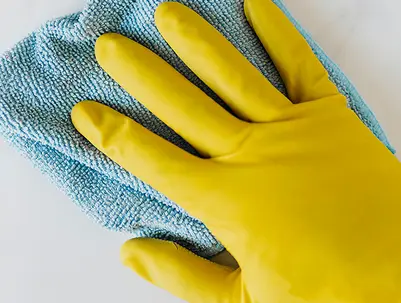 affordable cleaning service wiping down